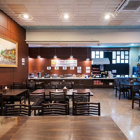 Nice Hotel Uijeongbu Экстерьер фото